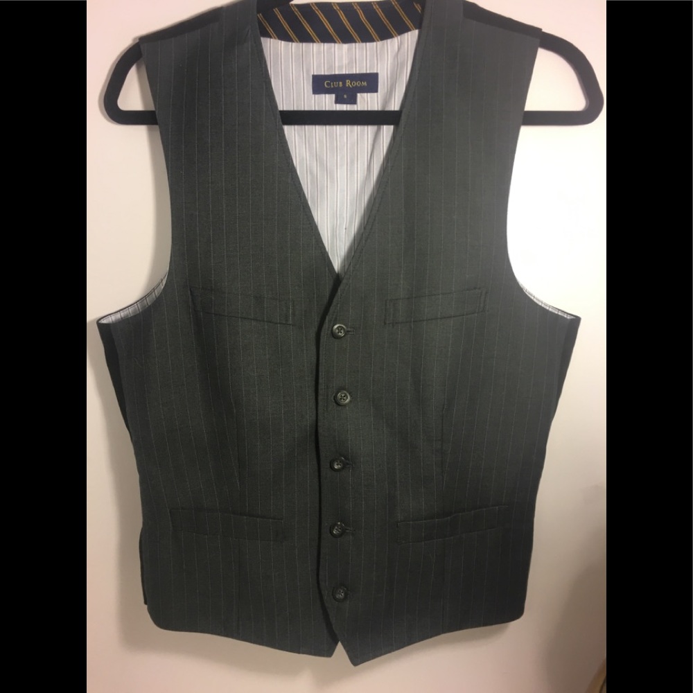 Club Room Vest